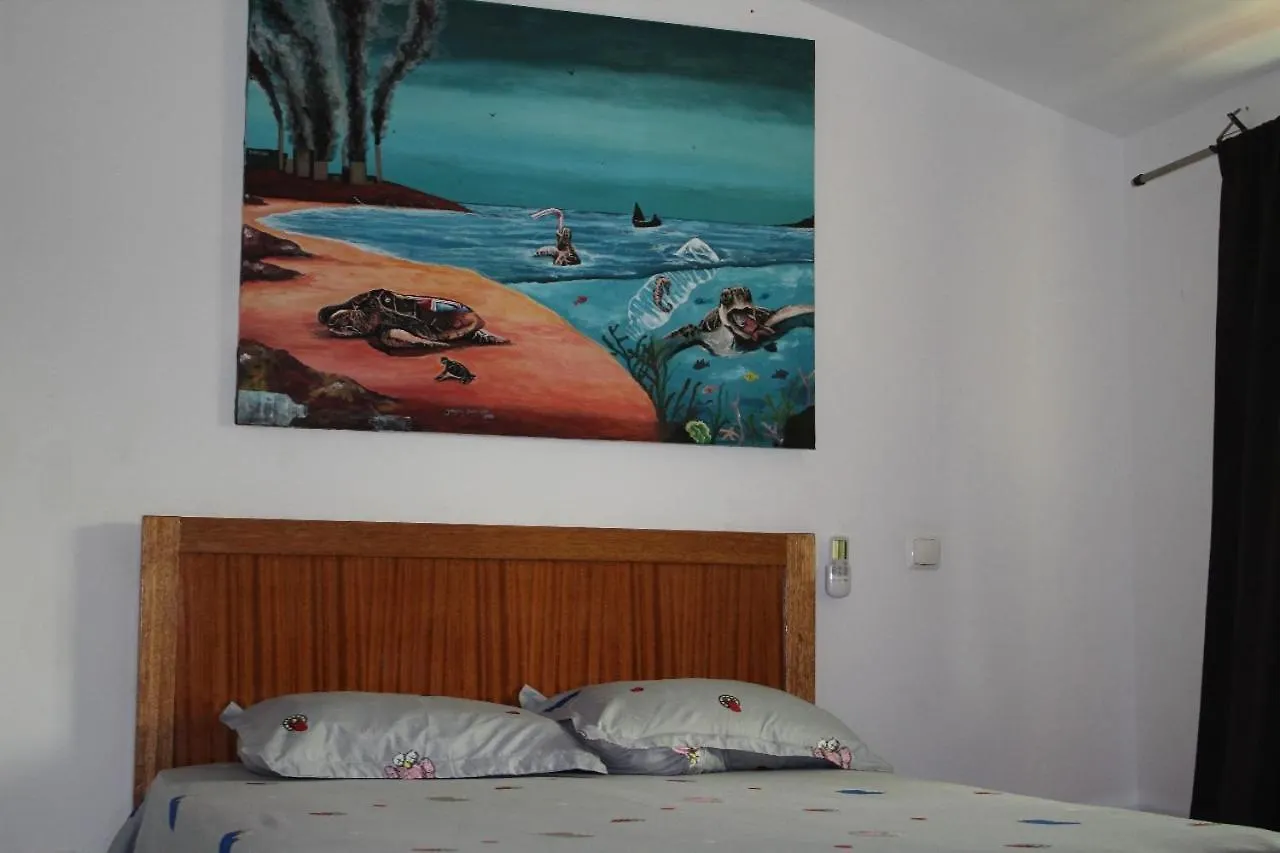 アパート Palmarejo, Apartamento T1, Frente Praca Center プライア