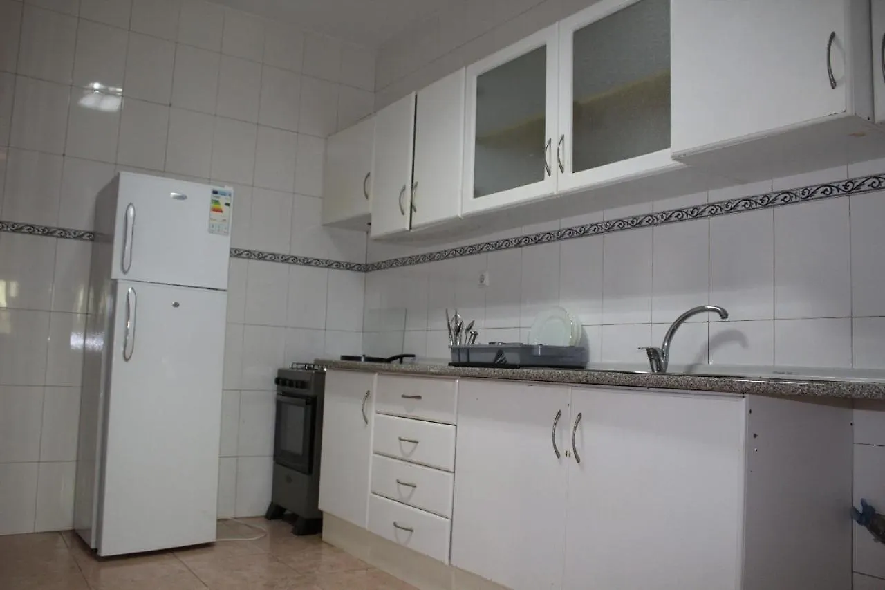 Palmarejo, Apartamento T1, Frente Praca Center プライア