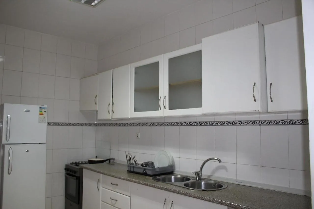 Palmarejo, Apartamento T1, Frente Praca Center プライア 0*,  カーボベルデ